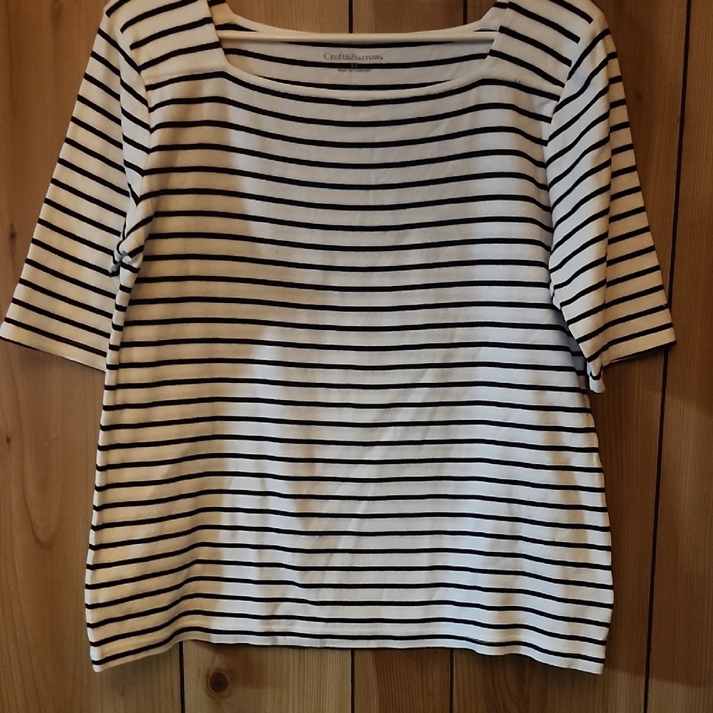 Casual Striped Women's Top - Black and White